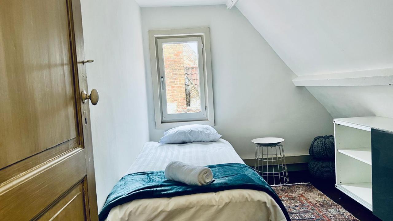 Efren'S Cosy House Hotel Brugge Bagian luar foto